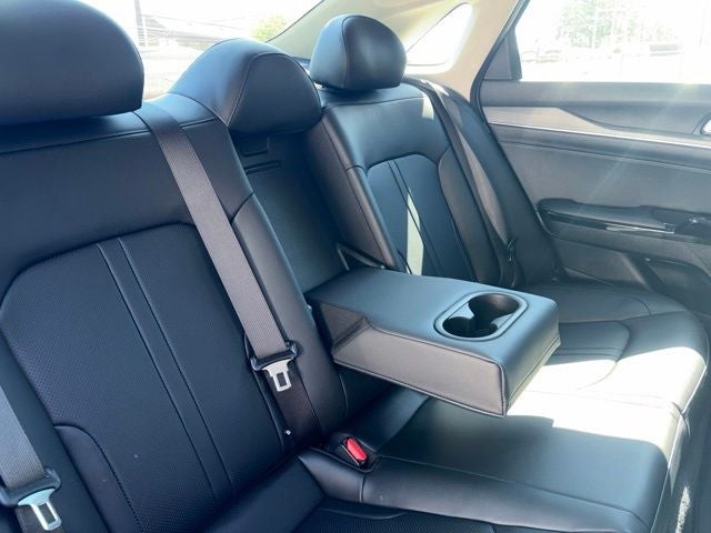 2025 Kia K5 EX