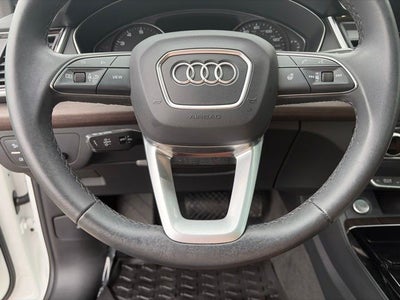2023 Audi Q5 40 Premium quattro