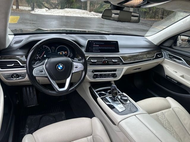 2018 BMW 7 Series 750i xDrive