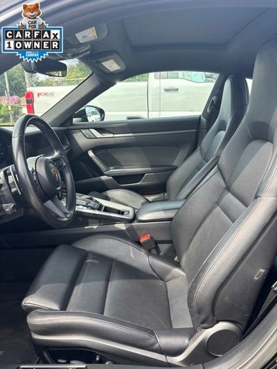 2024 Porsche 911 Carrera 4