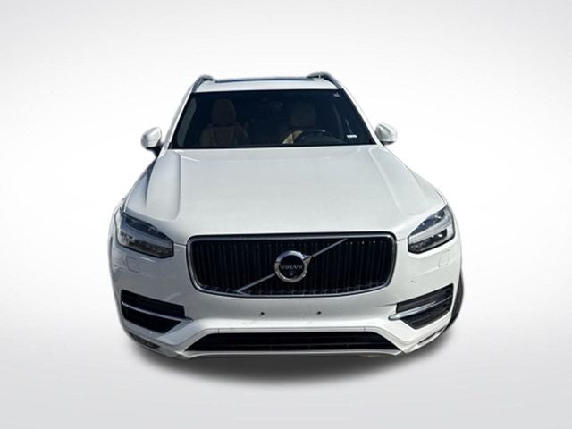 2018 Volvo XC90 T6 Momentum