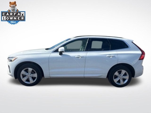 2022 Volvo XC60 B5 Momentum