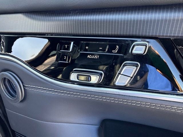 2024 Jeep Grand Wagoneer Series II