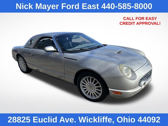 2004 Ford Thunderbird