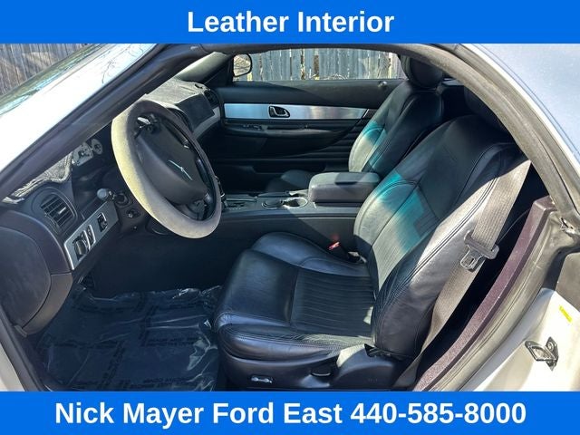 2004 Ford Thunderbird Base