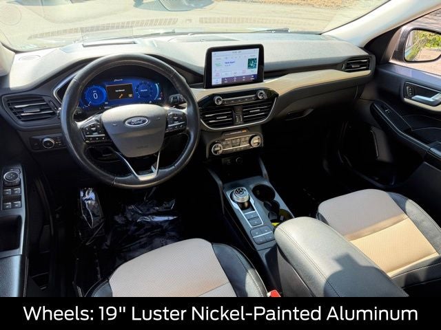 2021 Ford Escape Titanium