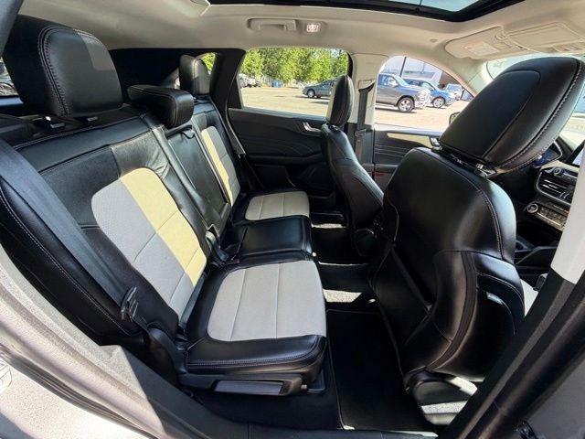 2021 Ford Escape Titanium