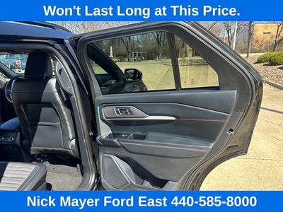 2025 Ford Explorer ST-Line