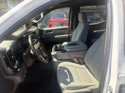 2024 Chevrolet Silverado 1500 LT LT1