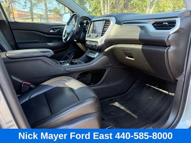 2021 GMC Acadia SLT