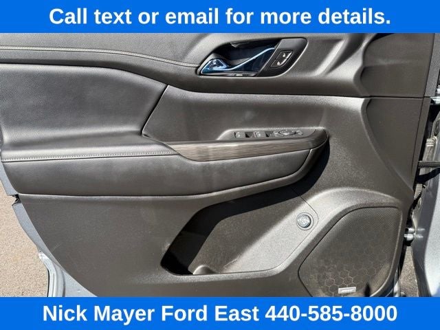 2021 GMC Acadia SLT