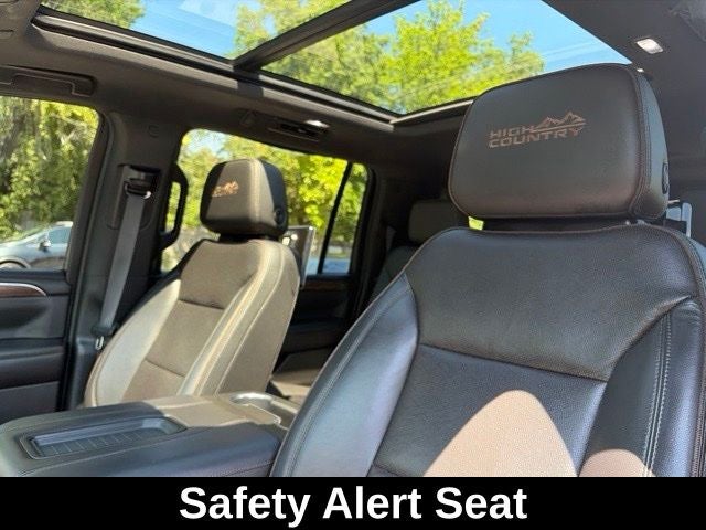2021 Chevrolet Suburban High Country