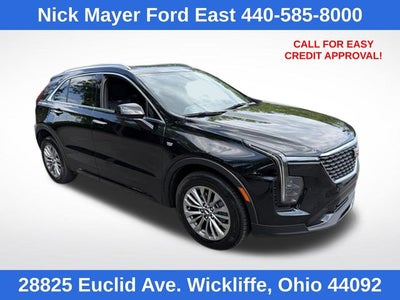 2025 Cadillac XT4 Premium Luxury