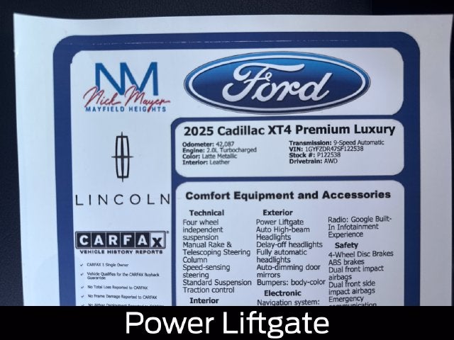2025 Cadillac XT4 Premium Luxury