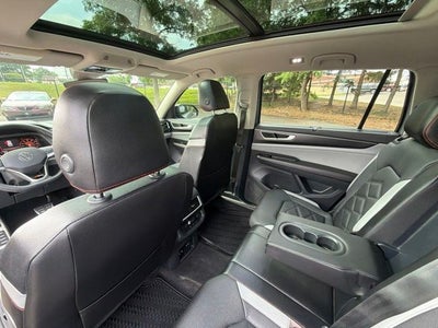 2024 Volkswagen Atlas 2.0T Peak Edition SE w/Technology