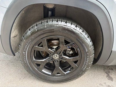 2024 Volkswagen Atlas 2.0T Peak Edition SE w/Technology