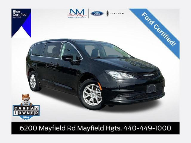 2023 Chrysler Voyager LX