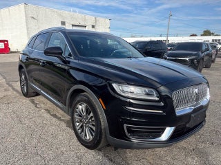 2019 Lincoln Nautilus Select