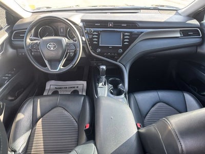 2020 Toyota Camry SE