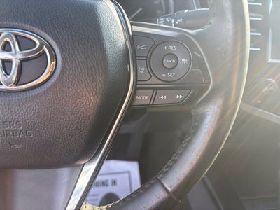 2020 Toyota Camry SE