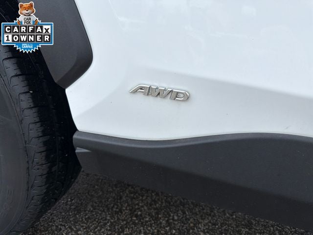 2022 Toyota RAV4 Hybrid LE