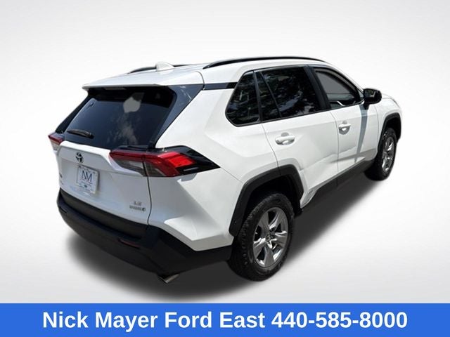 2022 Toyota RAV4 Hybrid LE