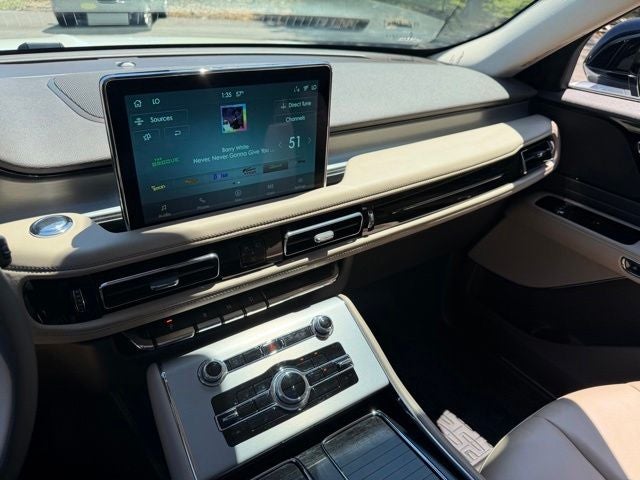 2022 Lincoln Aviator Standard