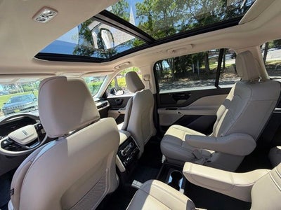 2022 Lincoln Aviator Standard