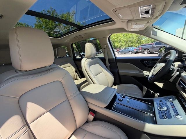 2022 Lincoln Aviator Standard