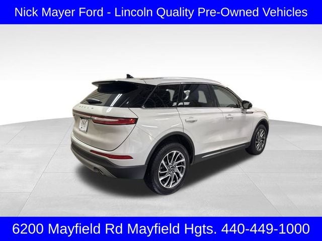 2022 Lincoln Corsair Standard