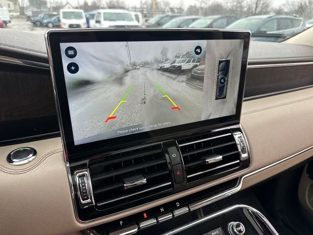 2024 Lincoln Navigator Premiere