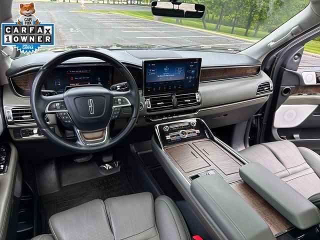 2022 Lincoln Navigator L Black Label