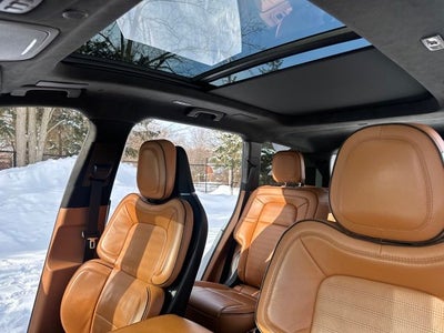 2022 Lincoln Aviator Plug-In Hybrid Black Label Grand Touring