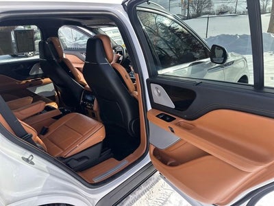 2022 Lincoln Aviator Plug-In Hybrid Black Label Grand Touring
