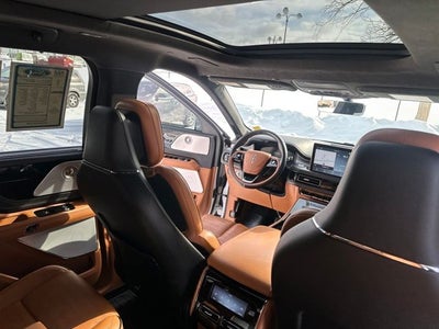 2022 Lincoln Aviator Plug-In Hybrid Black Label Grand Touring