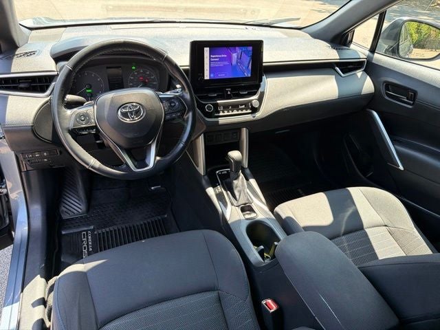 2023 Toyota Corolla Cross Hybrid SE