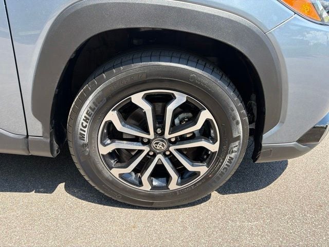 2023 Toyota Corolla Cross Hybrid SE