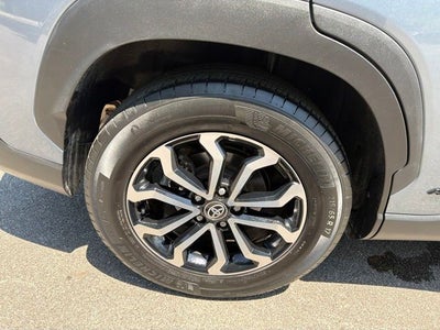 2023 Toyota Corolla Cross Hybrid SE