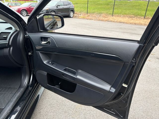 2016 Mitsubishi Lancer ES
