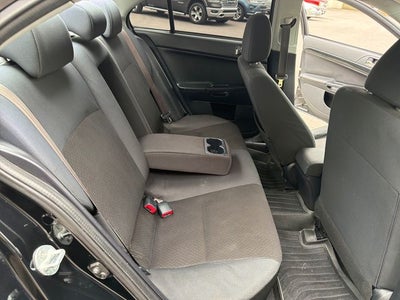 2016 Mitsubishi Lancer ES