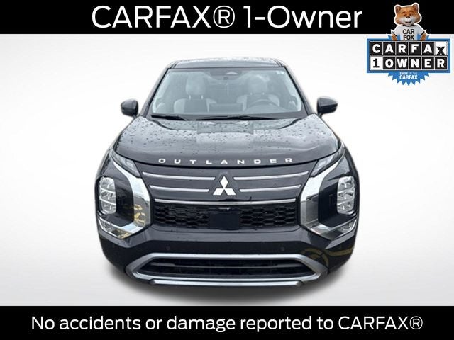 2026 Mitsubishi Outlander Base