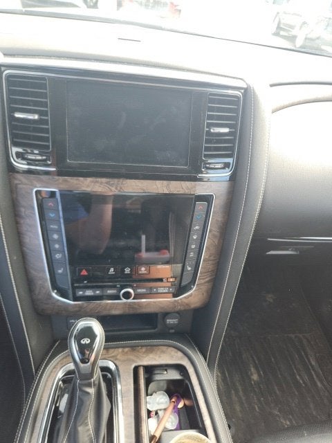 2021 INFINITI QX80 Premium Select