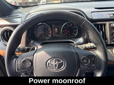 2017 Toyota RAV4 SE