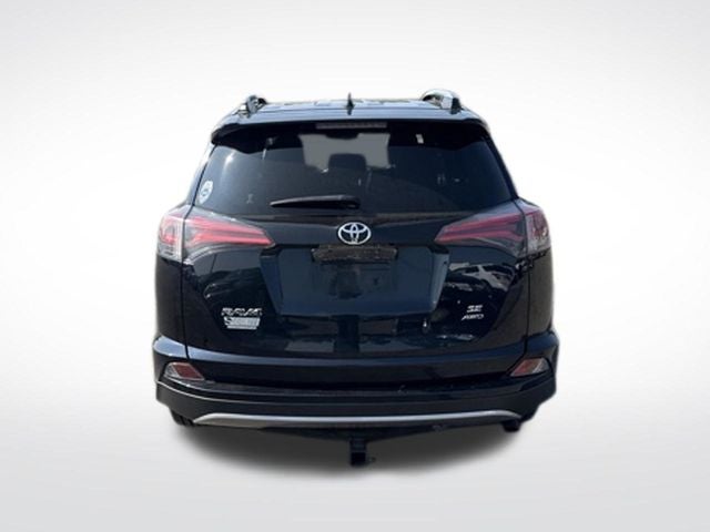 2017 Toyota RAV4 SE