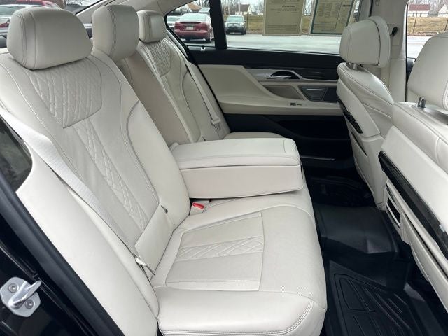 2018 BMW 7 Series 750i xDrive