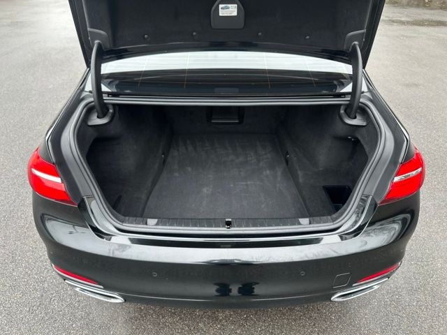 2018 BMW 7 Series 750i xDrive
