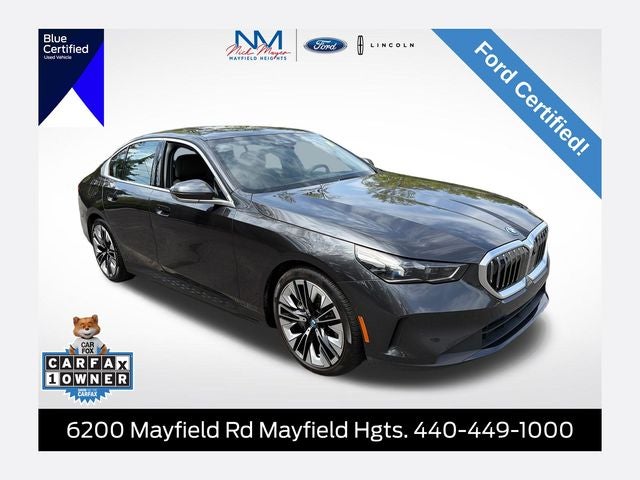 2025 BMW i5 xDrive40 Sedan's photo