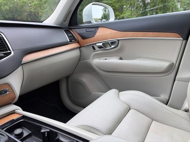2020 Volvo XC90 T6 Inscription