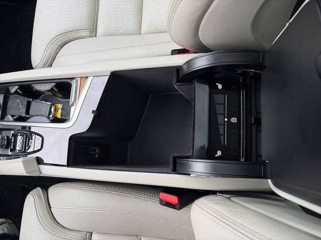 2020 Volvo XC90 T6 Inscription