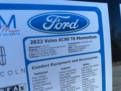 2022 Volvo XC90 T6 Momentum